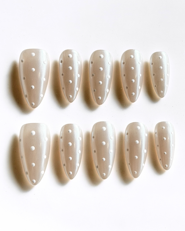Pearl Polka-Dot Press On Nails