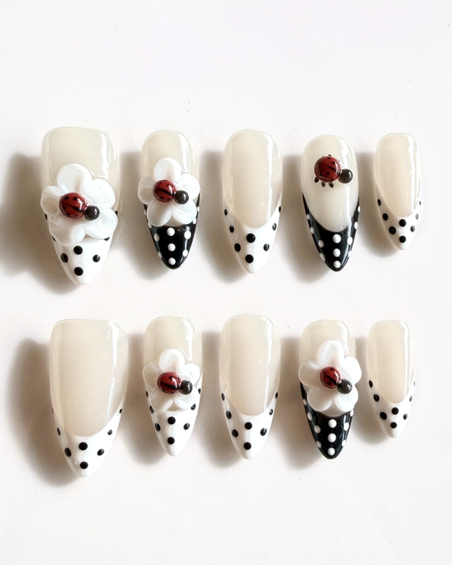 Lady-Bug 3D Press On Nails