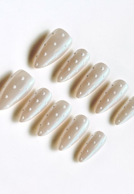 Pearl Polka-Dot Press On Nails