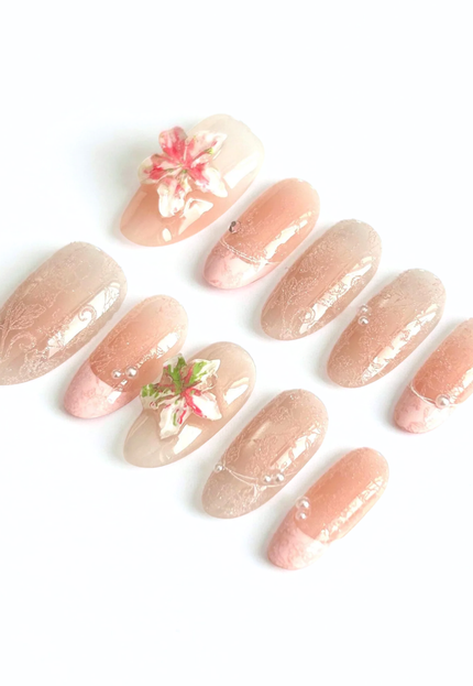 Blush Lily Press On Nails
