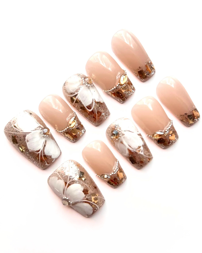 Gilded Bloom Press On Nails