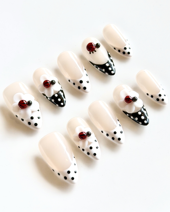 Lady-Bug 3D Press On Nails