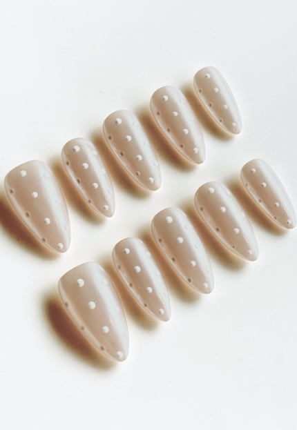 Pearl Polka-Dot Press On Nails