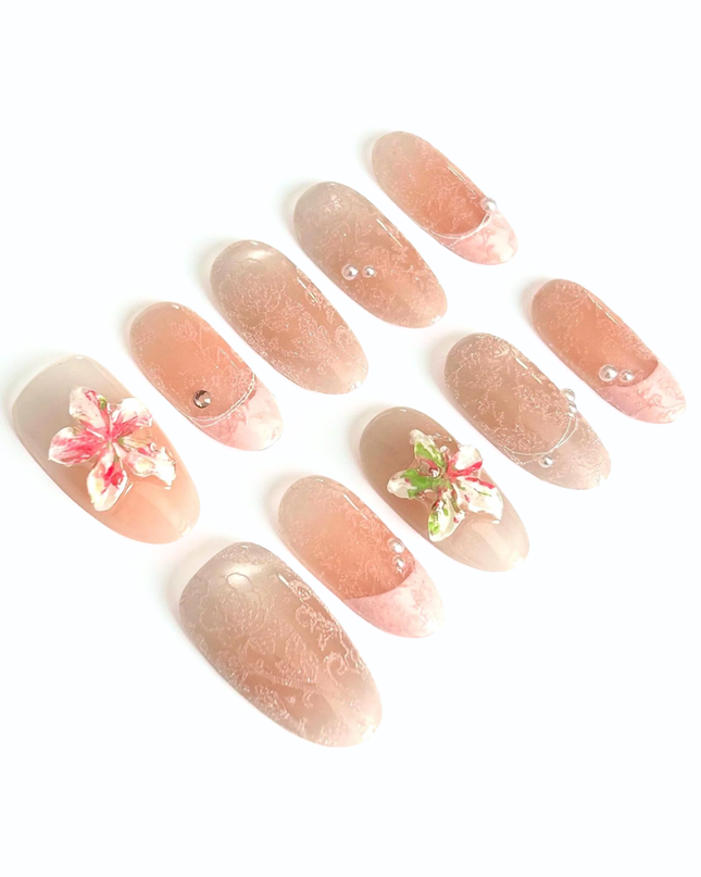 Blush Lily Press On Nails