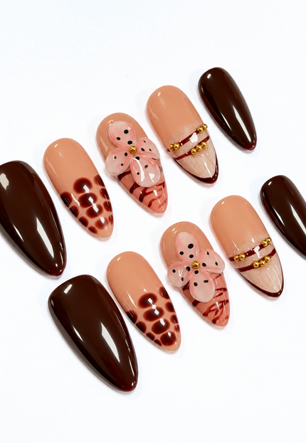 Mocha Wildflower Press On Nails