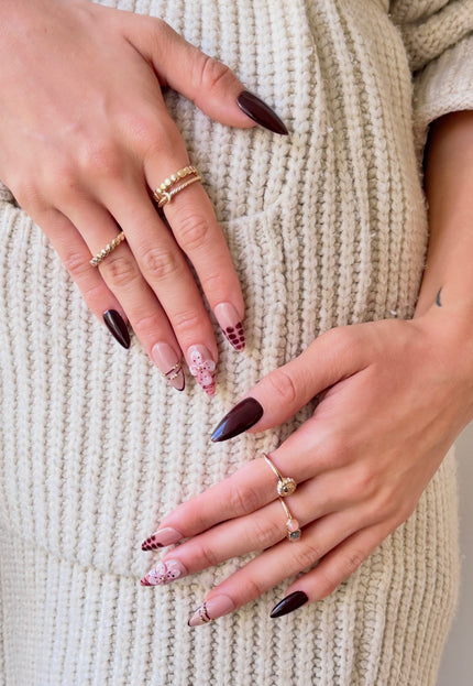Mocha Wildflower Press On Nails