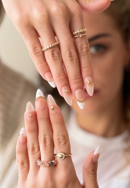 Golden Starlet French Press On Nails