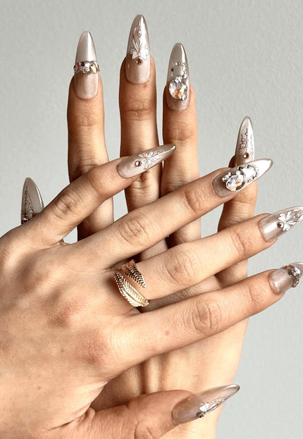 Bow & Gemstone Press-On Nails