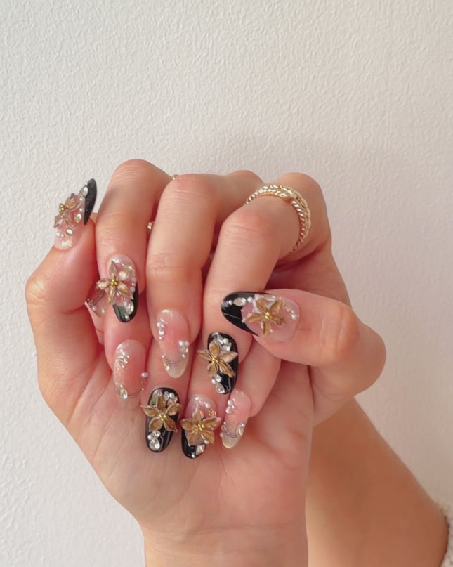 Golden Noir Bloom Press On Nails