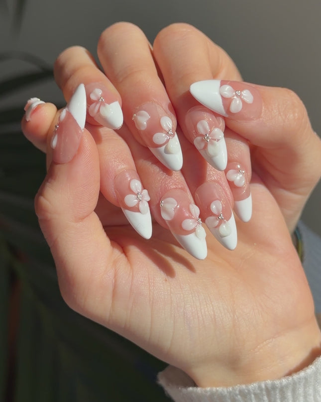 Coral Petal Press On Nails